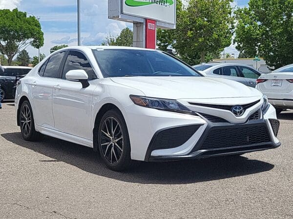 2024 Toyota Camry - Image 4