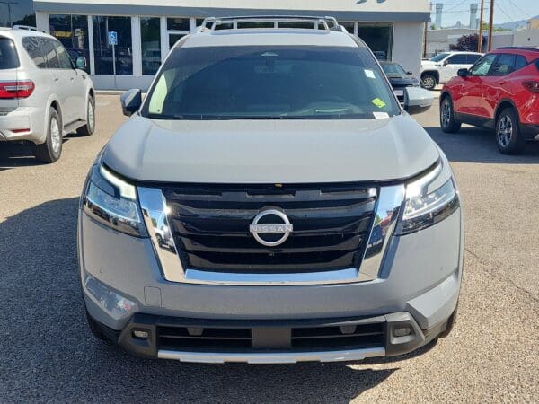 2024 Nissan Pathfinder - Image 5
