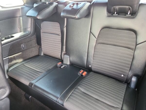2025 Nissan Pathfinder - Image 16