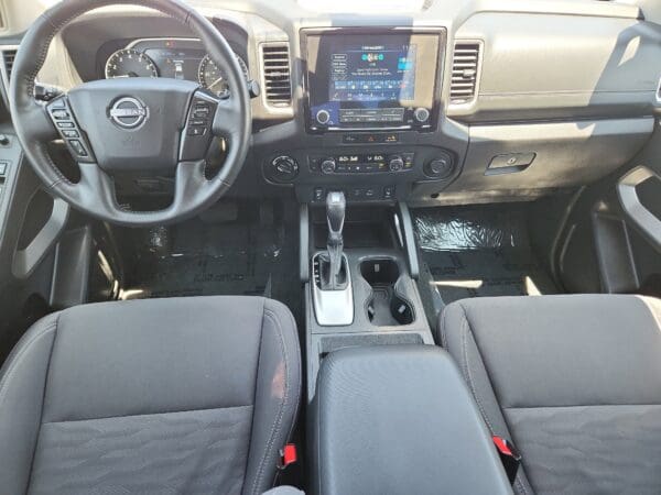 2024 Nissan Frontier - Image 18