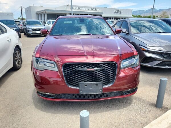 2022 Chrysler 300 - Image 2