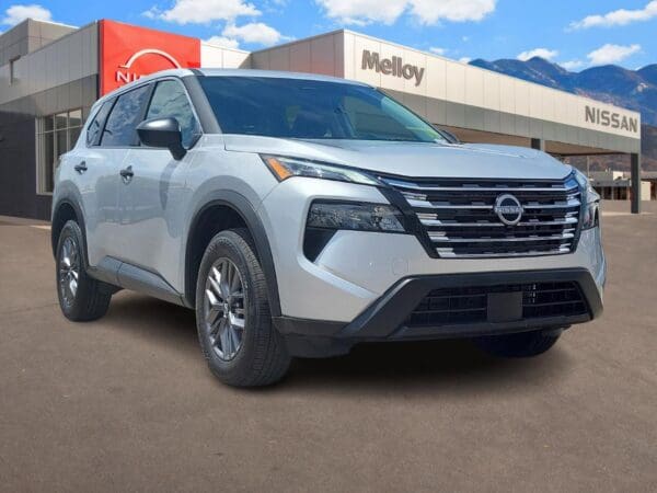 2025 Nissan Rogue - Image 4