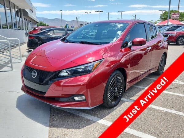 2023 Nissan LEAF