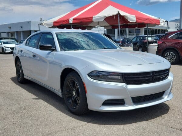 2021 Dodge Charger - Image 4
