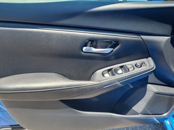 2025 Nissan Sentra - Image 6