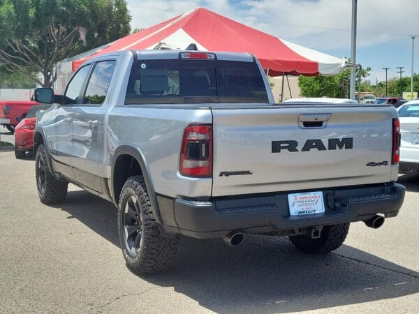 2022 Ram 1500 - Image 3