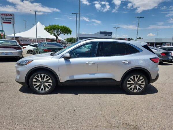 2020 Ford Escape - Image 2