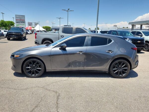 2019 Mazda Mazda3 Hatchback - Image 2