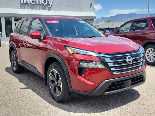 2025 Nissan Rogue - Image 4