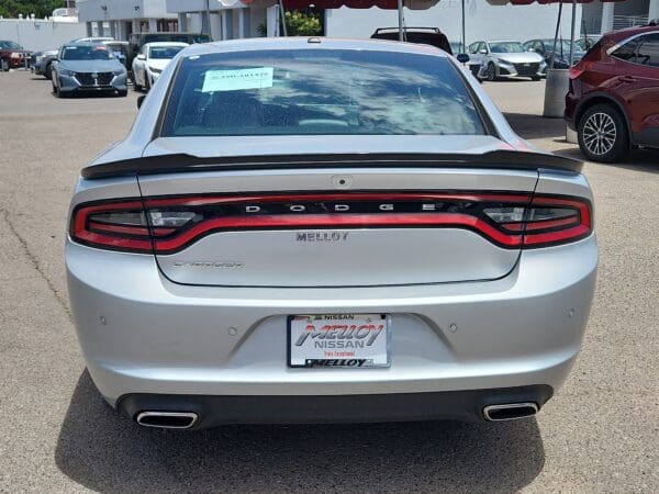 2021 Dodge Charger - Image 18