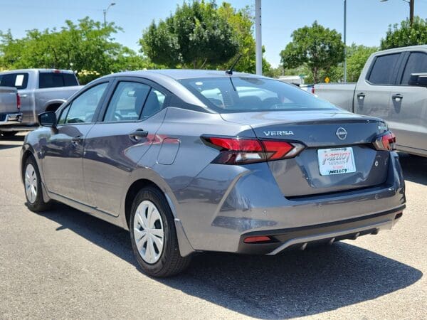 2024 Nissan Versa - Image 3