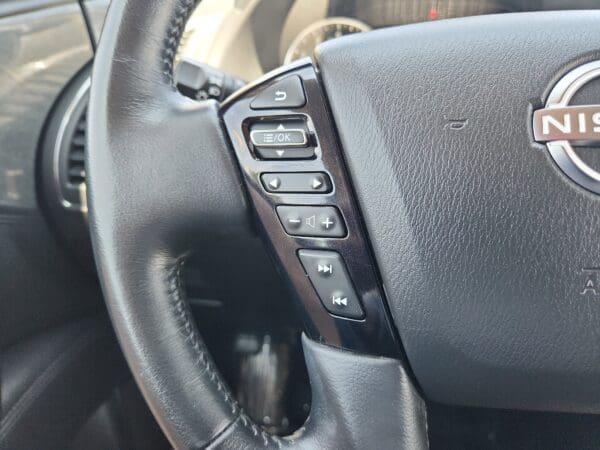 2023 Nissan Armada - Image 6
