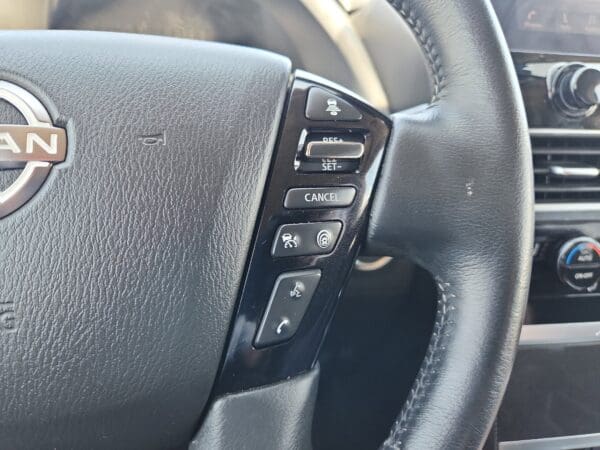 2023 Nissan Armada - Image 7