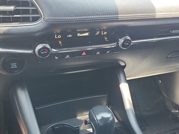 2019 Mazda Mazda3 Hatchback - Image 13