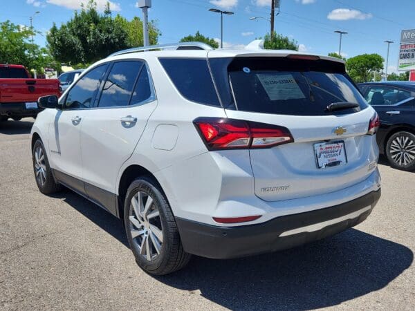 2022 Chevrolet Equinox - Image 3