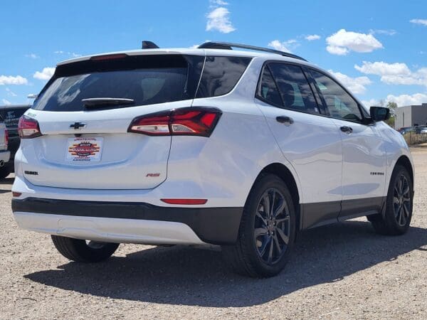 2024 Chevrolet Equinox - Image 6
