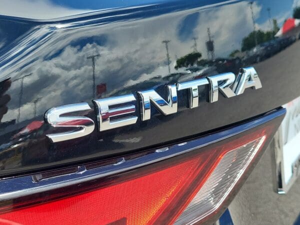 2025 Nissan Sentra - Image 12