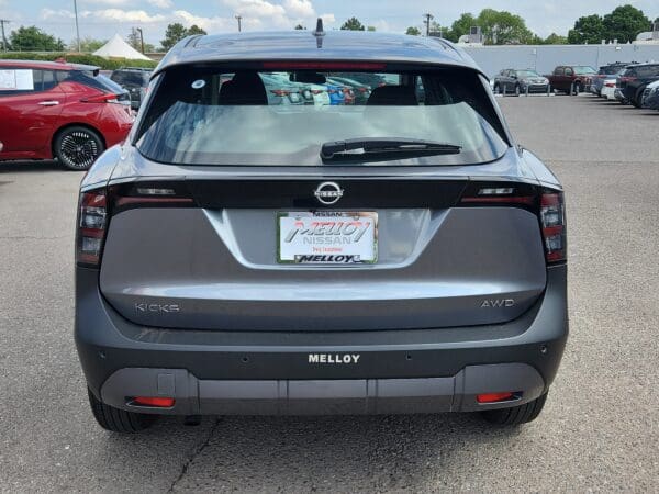 2025 Nissan Kicks - Image 18