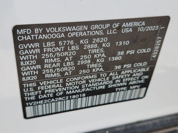 2024 Volkswagen Atlas Cross Sport - Image 21