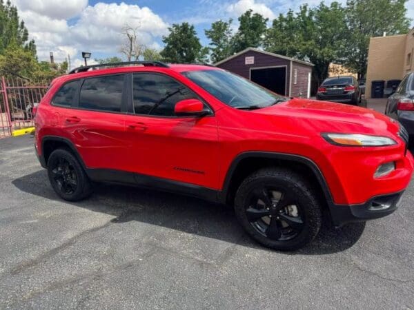 2018 Jeep Cherokee - Image 3