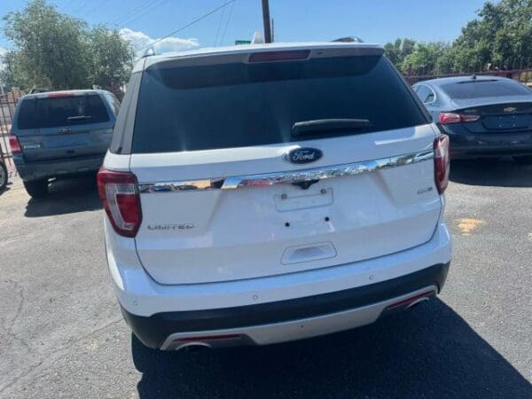 2016 Ford Explorer - Image 4