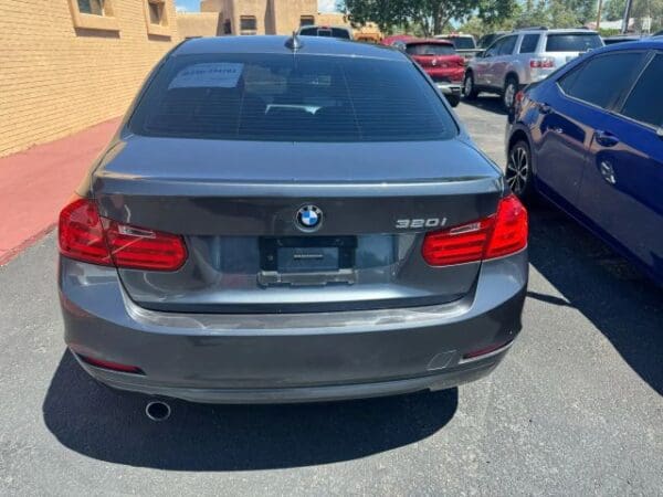 2014 BMW 3 Series - Image 3