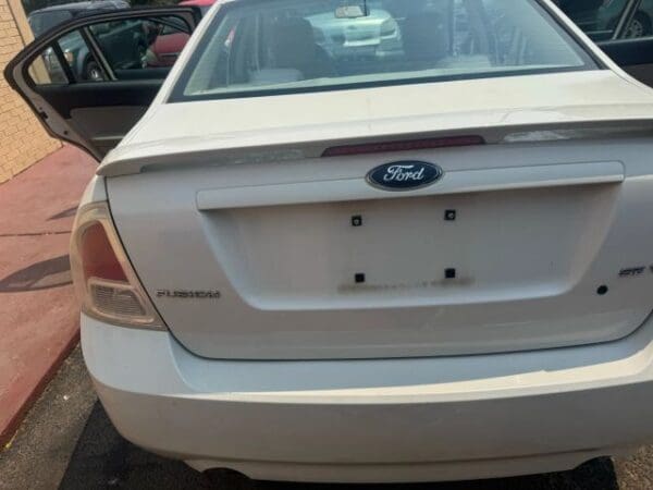 2009 Ford Fusion - Image 3