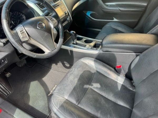 2013 Nissan Altima - Image 4