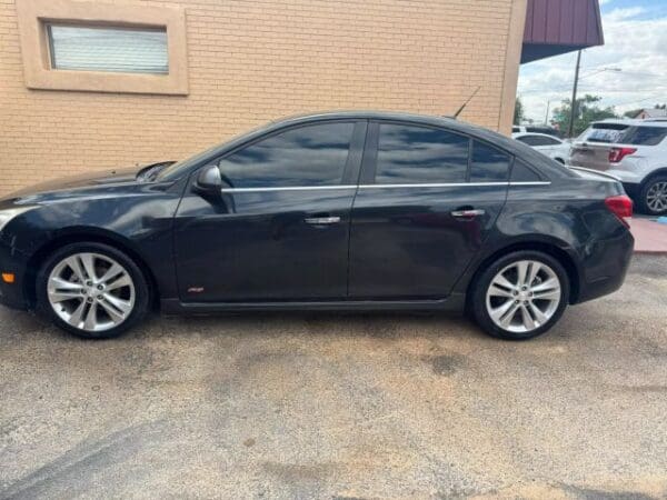 2013 Chevrolet Cruze - Image 3