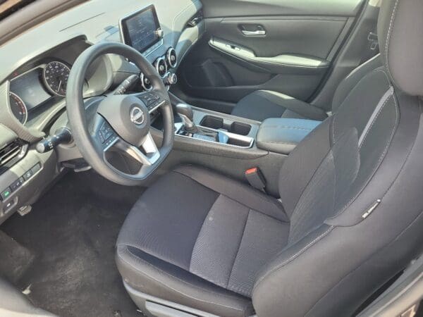 2025 Nissan Sentra - Image 7