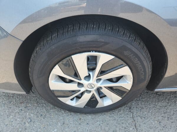 2024 Nissan Altima - Image 19