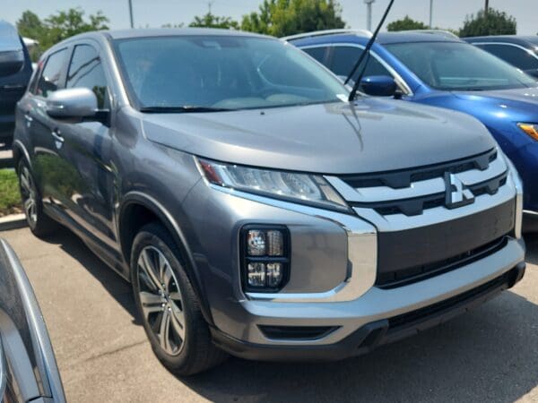 2023 Mitsubishi Outlander Sport - Image 3