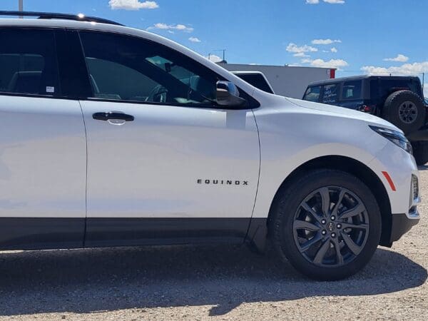 2024 Chevrolet Equinox - Image 8