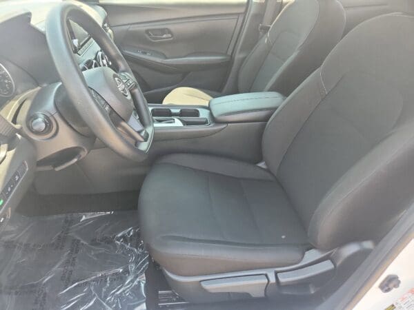2025 Nissan Sentra - Image 15