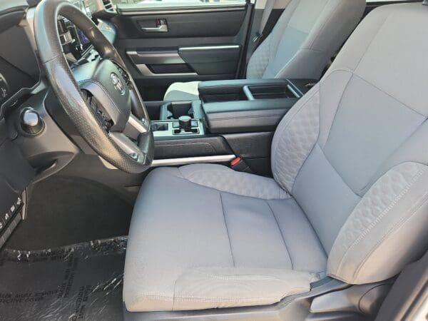 2022 Toyota Tundra 4WD - Image 14