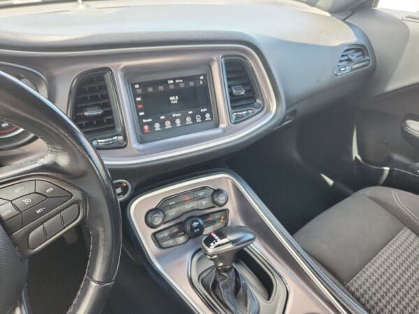 2021 Dodge Challenger - Image 9