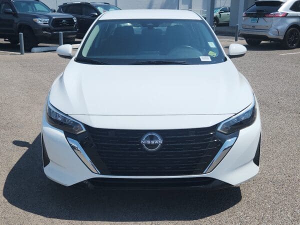 2025 Nissan Sentra - Image 5