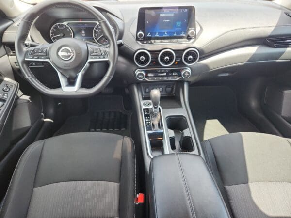 2025 Nissan Sentra - Image 17
