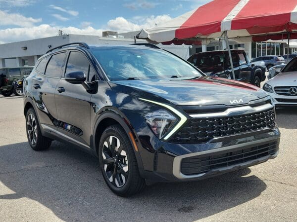 2023 Kia Sportage - Image 4