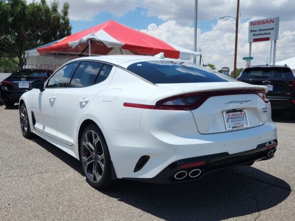 2020 Kia Stinger - Image 3