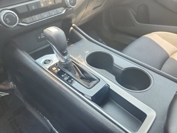 2024 Nissan Altima - Image 10