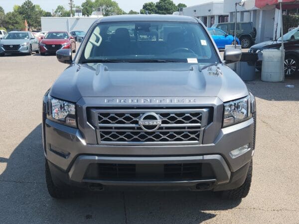 2024 Nissan Frontier - Image 5