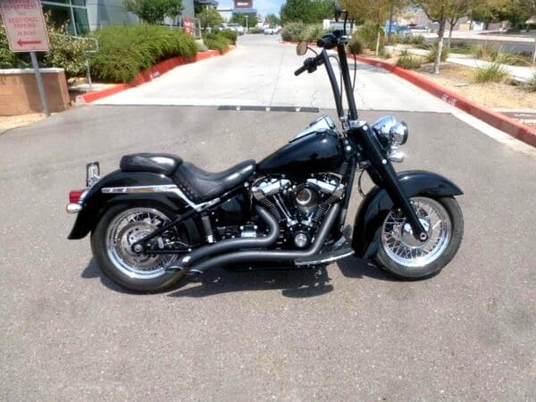 2020 Harley-Davidson FLHC