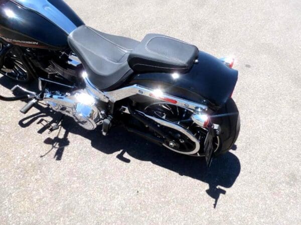 2024 Harley-Davidson FXBR - Image 4