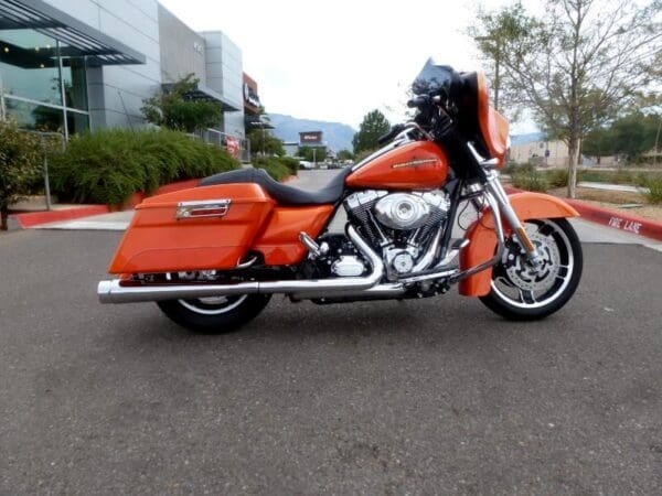 2012 Harley-Davidson FLHX103