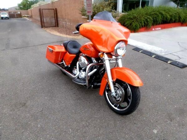 2012 Harley-Davidson FLHX103 - Image 9