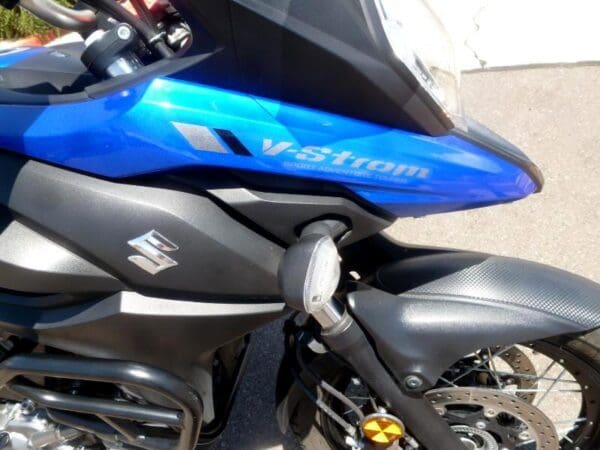 2020 Suzuki V-Strom 650 - Image 4