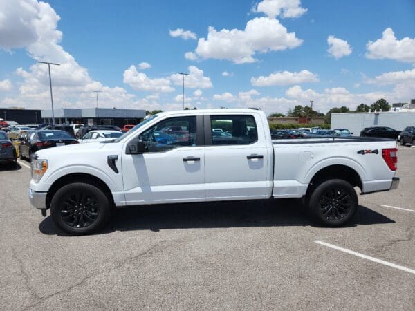 2022 Ford F-150 - Image 2