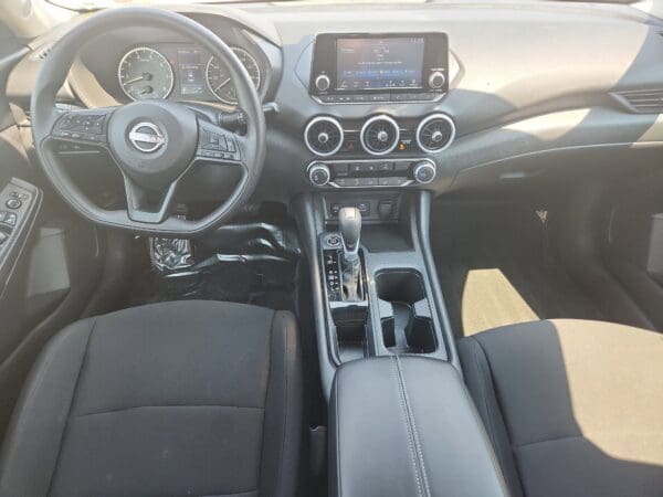 2025 Nissan Sentra - Image 17