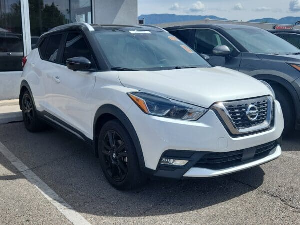 2020 Nissan Kicks - Image 3